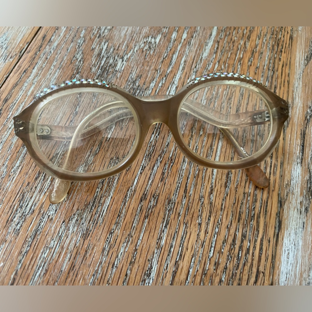SOLD Vintage Tortoiseshell Cat-Eye Rhinestone Studded Eyeglasses❤️ - Picture 4 of 13